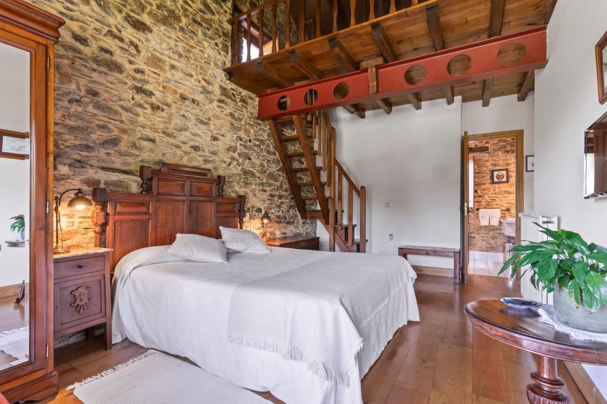 Casa Peleyon Bed & Breakfast Castropol Exterior photo