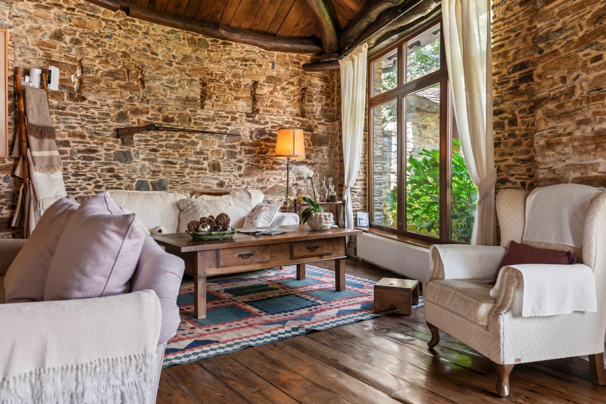 Casa Peleyon Bed & Breakfast Castropol Exterior photo